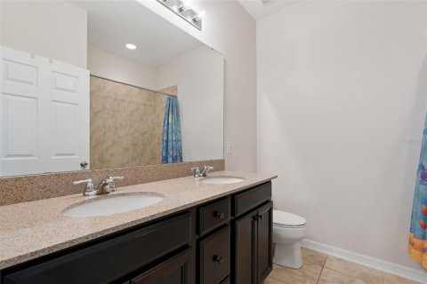 House in Groveland, Florida 4 bedrooms, 188.03 sq.m. № 2304432 - photo 6