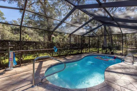 House in Crystal River, Florida 3 bedrooms, 306.58 sq.m. № 1805496 - photo 4