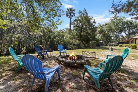 House in Crystal River, Florida 3 bedrooms, 306.58 sq.m. № 1805496 - photo 5