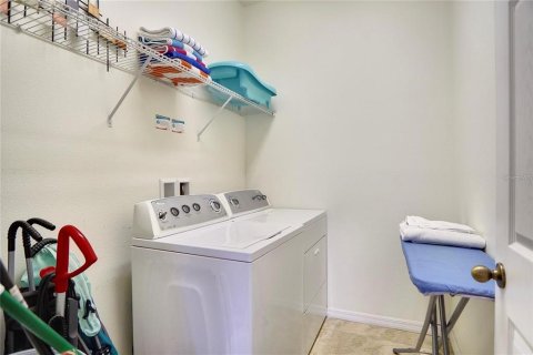 Townhouse in Kissimmee, Florida 4 bedrooms, 177.16 sq.m. № 1901983 - photo 5