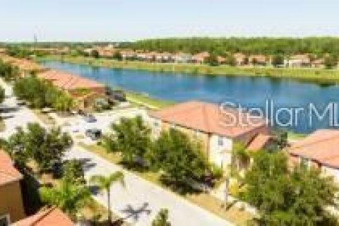 Townhouse in Kissimmee, Florida 4 bedrooms, 177.16 sq.m. № 1901983 - photo 27
