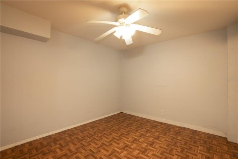 House in Fort Myers, Florida 3 bedrooms, 132.94 sq.m. № 2290960 - photo 23