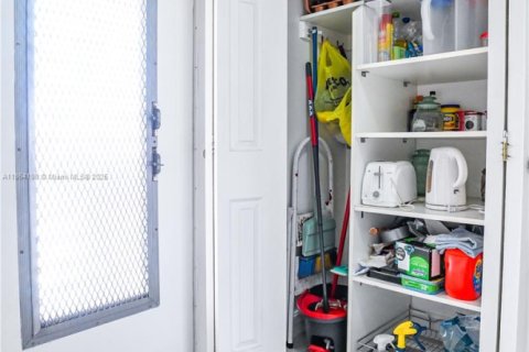 Copropriété à vendre à Lauderhill, Floride: 2 chambres, 80.82 m2 № 1979387 - photo 24