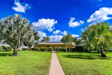 Copropriété à vendre à Lauderhill, Floride: 2 chambres, 80.82 m2 № 1979387 - photo 16