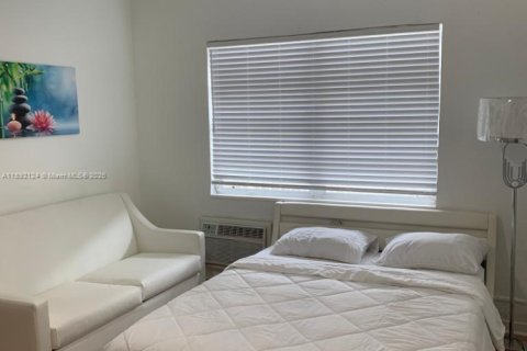 Appartement à louer à Miami Beach, Floride: 2 chambres, 69.68 m2 № 1946470 - photo 6