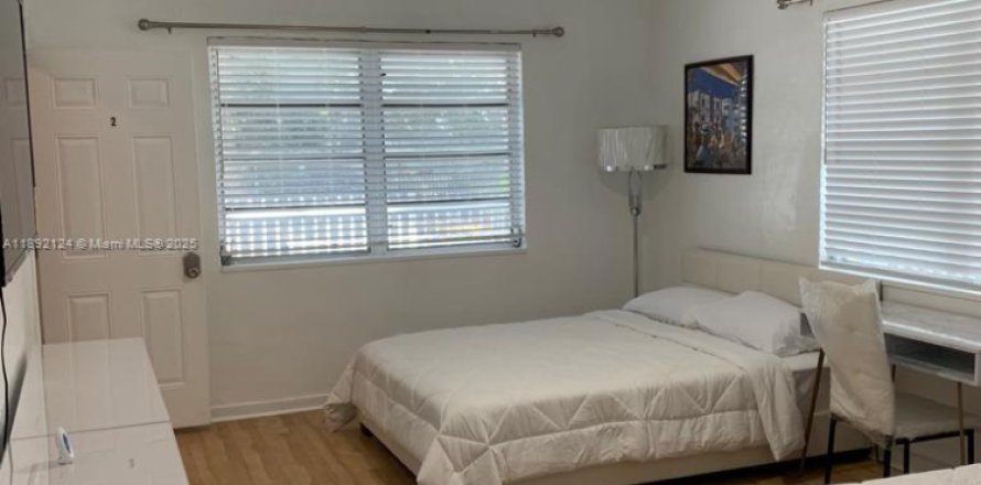 Appartement à Miami Beach, Floride 2 chambres, 69.68 m2 № 1946470