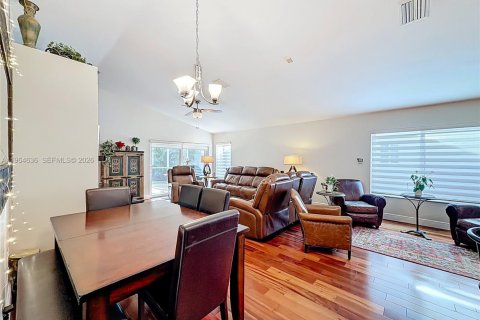 Купить виллу или дом в Уэстон, Флорида 3 спальни, 125.7м2, № 2028185 - фото 28