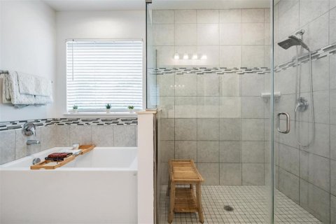 Casa en venta en Spring Hill, Florida, 4 dormitorios, 229.84 m2 № 1784324 - foto 16