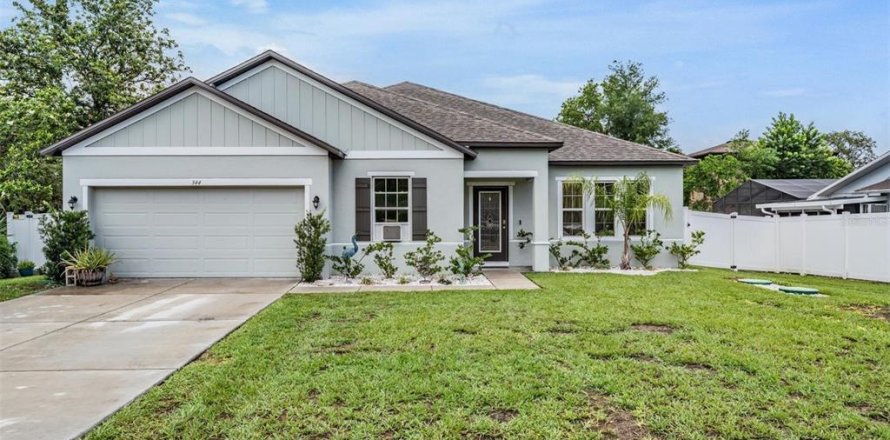 Casa en Spring Hill, Florida 4 dormitorios, 229.84 m2 № 1784324