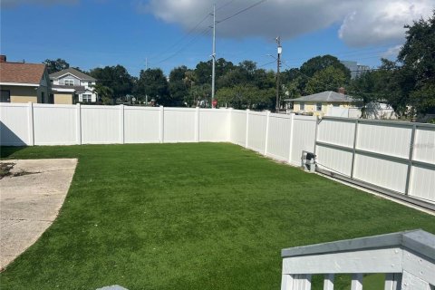 Casa en alquiler en Tampa, Florida, 3 dormitorios, 129.13 m2 № 1843495 - foto 21