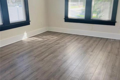 Casa en alquiler en Tampa, Florida, 3 dormitorios, 129.13 m2 № 1843495 - foto 8