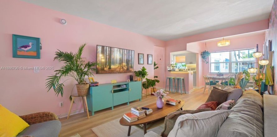 Condo à Hollywood, Floride, 1 chambre  № 2169633