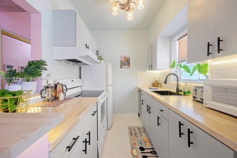 Copropriété à louer à Hollywood, Floride: 1 chambre, 63.55 m2 № 2169633 - photo 7