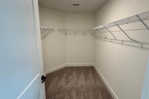 House in North Port, Florida 3 bedrooms, 183.02 sq.m. № 1525330 - photo 10