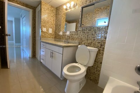 Casa en venta en Miramar, Florida, 3 dormitorios, 109.62 m2 № 1758938 - foto 9