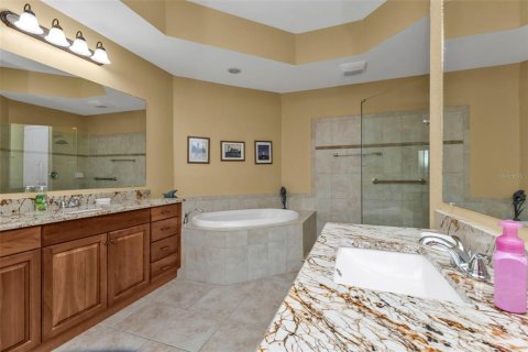 Condominio en venta en Punta Gorda, Florida, 3 dormitorios, 177.91 m2 № 1561170 - foto 16