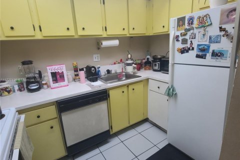 Condominio en venta en Miami, Florida, 1 dormitorio, 51.37 m2 № 2077200 - foto 6