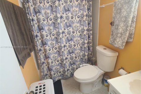 Condominio en venta en Miami, Florida, 1 dormitorio, 51.37 m2 № 2077200 - foto 10