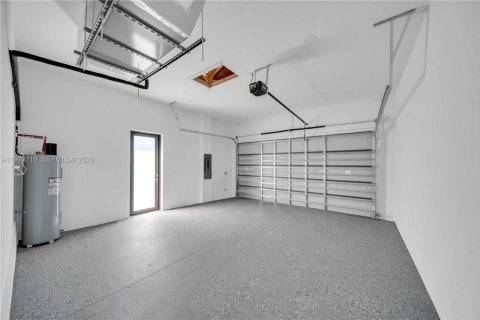 Casa en venta en Cape Coral, Florida, 3 dormitorios № 2033340 - foto 29