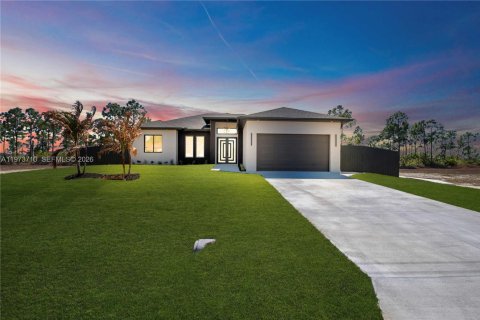 Casa en Cape Coral, Florida 3 dormitorios № 2033340