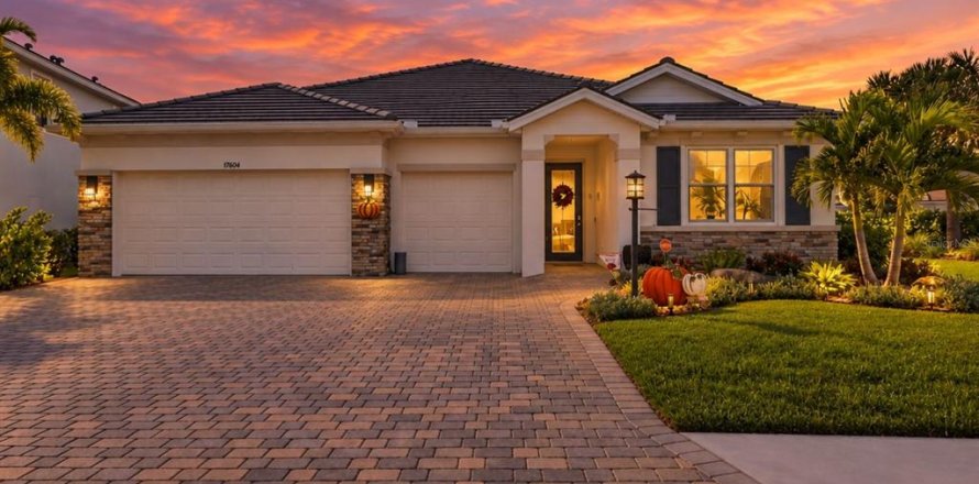 House in Lakewood Ranch, Florida 4 bedrooms, 263.66 sq.m. № 2421877