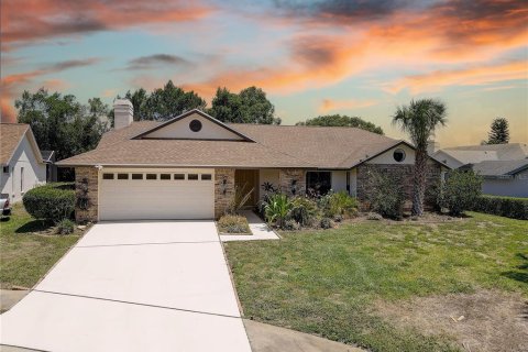 Casa en venta en Hudson, Florida, 4 dormitorios, 216.18 m2 № 1751612 - foto 1