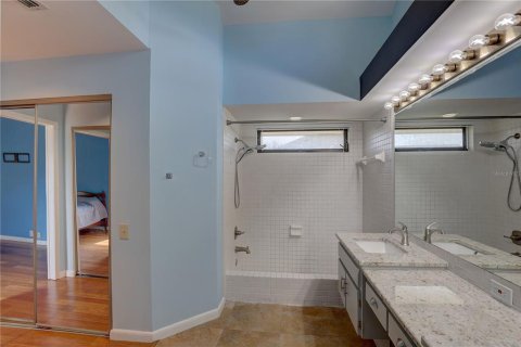 Casa en venta en Hudson, Florida, 4 dormitorios, 216.18 m2 № 1751612 - foto 27