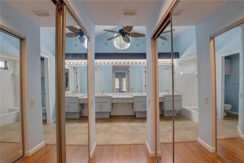 Casa en venta en Hudson, Florida, 4 dormitorios, 216.18 m2 № 1751612 - foto 28