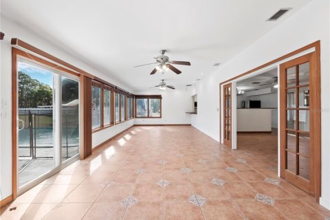 House in Sarasota, Florida 5 bedrooms, 353.03 sq.m. № 1520910 - photo 10