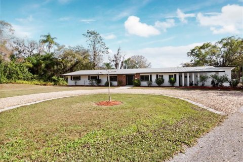 House in Sarasota, Florida 5 bedrooms, 353.03 sq.m. № 1520910 - photo 2