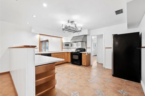 House in Sarasota, Florida 5 bedrooms, 353.03 sq.m. № 1520910 - photo 7