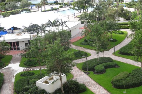 Copropriété à louer à Hallandale Beach, Floride: 1 chambre, 92.9 m2 № 1839635 - photo 3