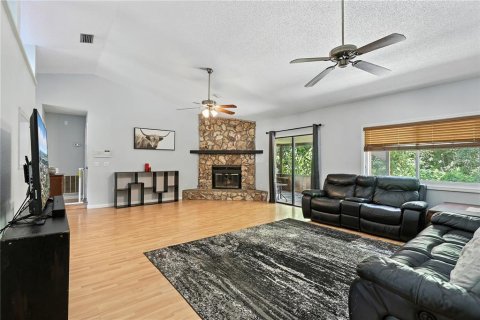 House in Longwood, Florida 3 bedrooms, 130.06 sq.m. № 1904022 - photo 6