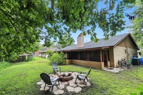House in Longwood, Florida 3 bedrooms, 130.06 sq.m. № 1904022 - photo 19