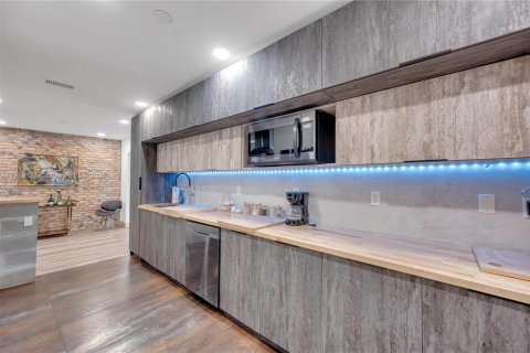 Купить виллу или дом в Майами, Флорида 5 спален, 257.15м2, № 1974394 - фото 23