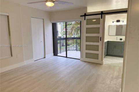 Appartement à louer à Miami, Floride: 3 chambres, 102.38 m2 № 2397730 - photo 9