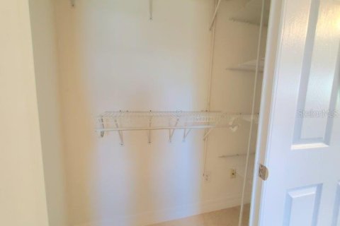 House in Punta Gorda, Florida 3 bedrooms, 155.43 sq.m. № 2214227 - photo 20