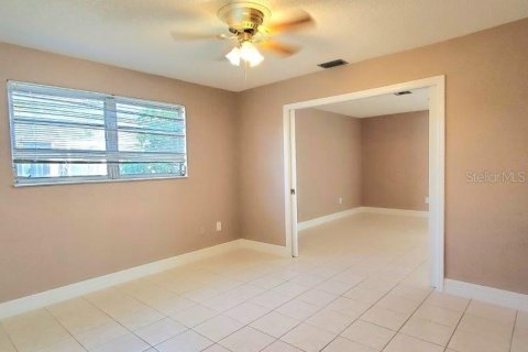 House in Punta Gorda, Florida 3 bedrooms, 155.43 sq.m. № 2214227 - photo 23
