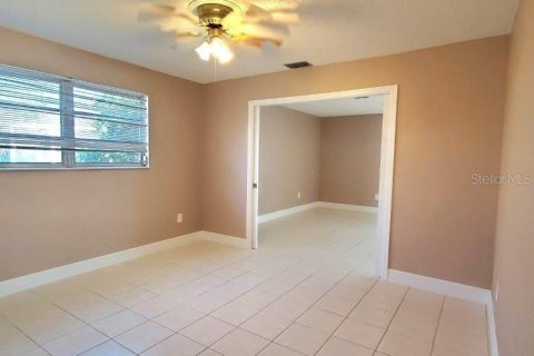 House in Punta Gorda, Florida 3 bedrooms, 155.43 sq.m. № 2214227 - photo 18