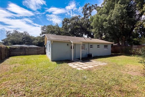 House in Brandon, Florida 3 bedrooms, 99.03 sq.m. № 2322787 - photo 6