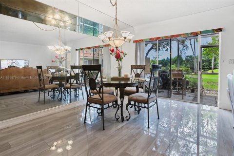 Adosado en venta en Plantation, Florida, 3 dormitorios, 147.62 m2 № 1874970 - foto 7