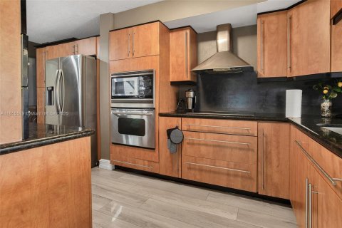 Adosado en venta en Plantation, Florida, 3 dormitorios, 147.62 m2 № 1874970 - foto 15