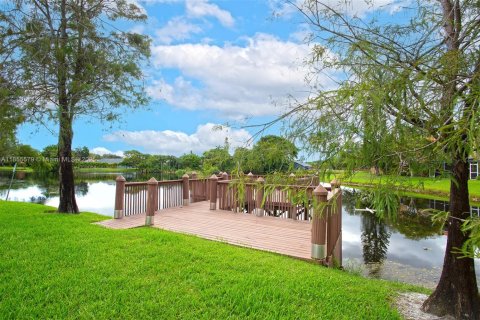Adosado en venta en Plantation, Florida, 3 dormitorios, 147.62 m2 № 1874970 - foto 23