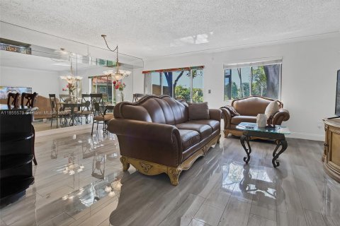 Adosado en venta en Plantation, Florida, 3 dormitorios, 147.62 m2 № 1874970 - foto 4