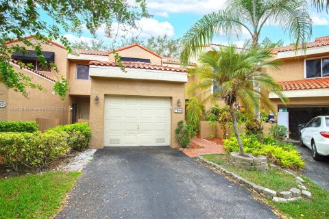 Adosado en venta en Plantation, Florida, 3 dormitorios, 147.62 m2 № 1874970 - foto 1