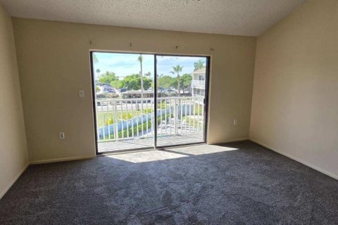 Touwnhouse à louer à Holmes Beach, Floride: 2 chambres, 102.75 m2 № 2421738 - photo 8