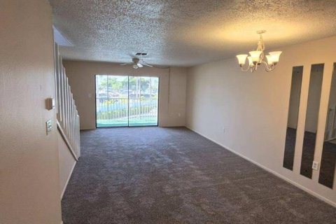 Touwnhouse à louer à Holmes Beach, Floride: 2 chambres, 102.75 m2 № 2421738 - photo 3