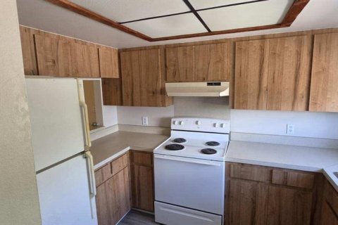 Touwnhouse à louer à Holmes Beach, Floride: 2 chambres, 102.75 m2 № 2421738 - photo 5