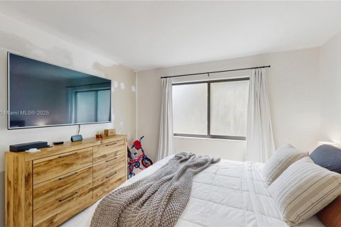 Townhouse in Miami, Florida 3 bedrooms, 137.87 sq.m. № 1862530 - photo 4