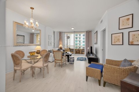 Copropriété à louer à Miami, Floride: 1 chambre, 72.46 m2 № 1968047 - photo 6